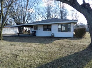 515 W Tanglewood Rd, Versailles, IN 47042