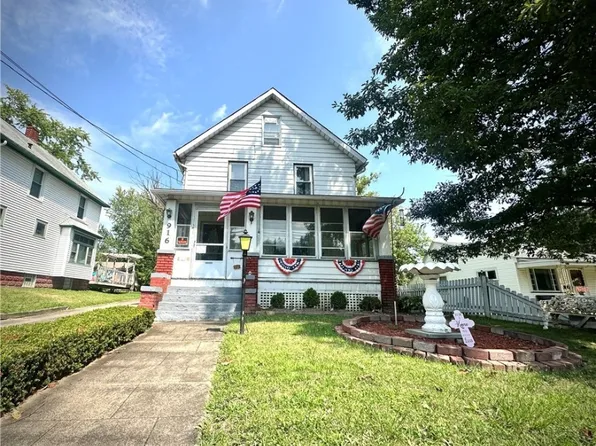 916 W Park Ave, Niles, OH 44446