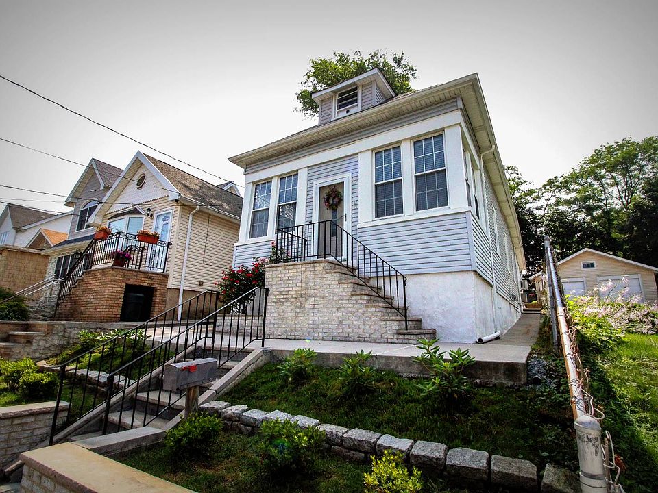1st image of 28 Presley St