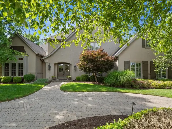 1815 Wills Trace Rdg, Chesterfield, MO 63005