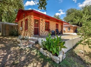 1010 S Quinlan Park Rd APT 5, Austin, TX 78732