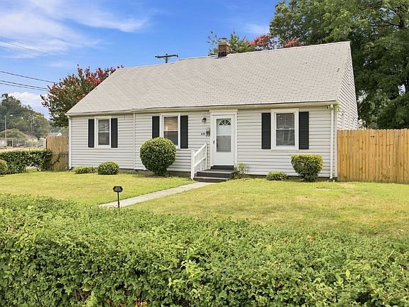 2nd image of 838 20th St