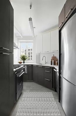 4th image of 445 E 14th St #1F