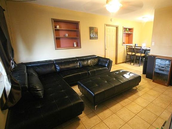 5th image of 4957 Orange Grove Blvd