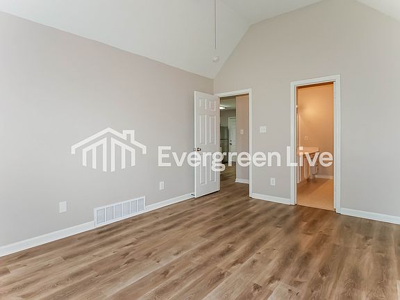 5th image of 7267 Bridgefield Dr