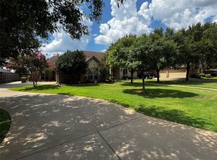 3722 Cove Timber Ave, Granbury, TX 76049
