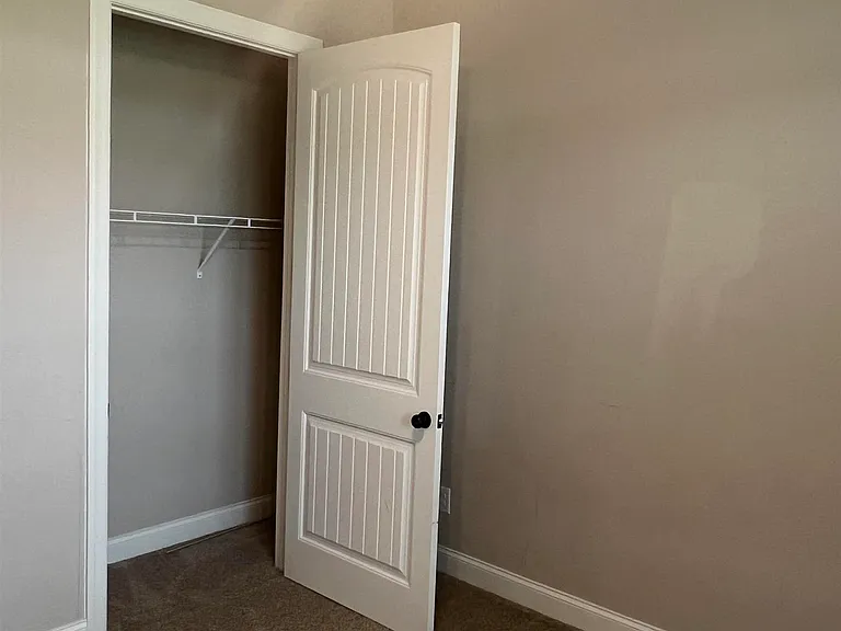 107 Gwendolyn Ave — Photo 29