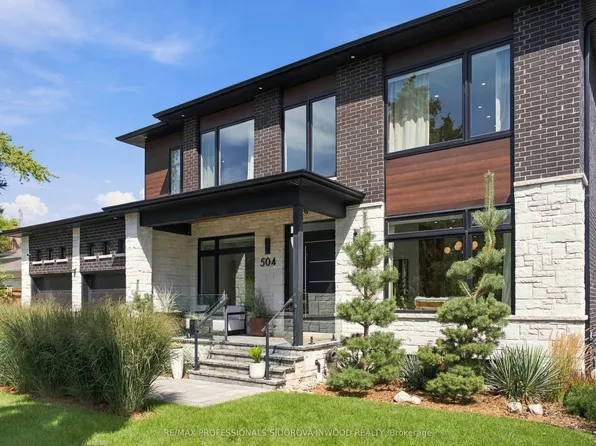 504 Sandmere Pl, Oakville, ON L6L 4G4