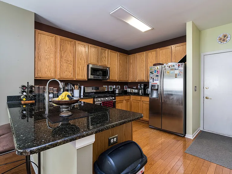 749 Dillon Ct — Photo 11