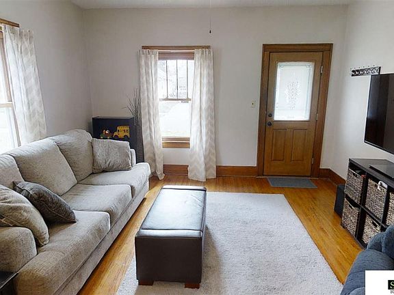 4th image of 3230 C St