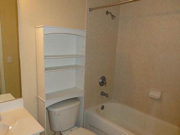 2nd image of 7330 NW 114th Ave APT 310