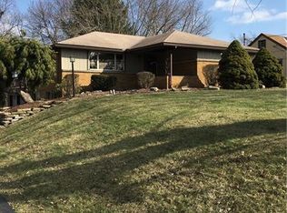 703 Old Clairton Rd, Clairton, PA 15025