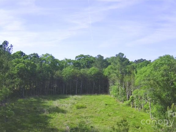 3rd image of 1446 Autumnwood Dr Lot 12