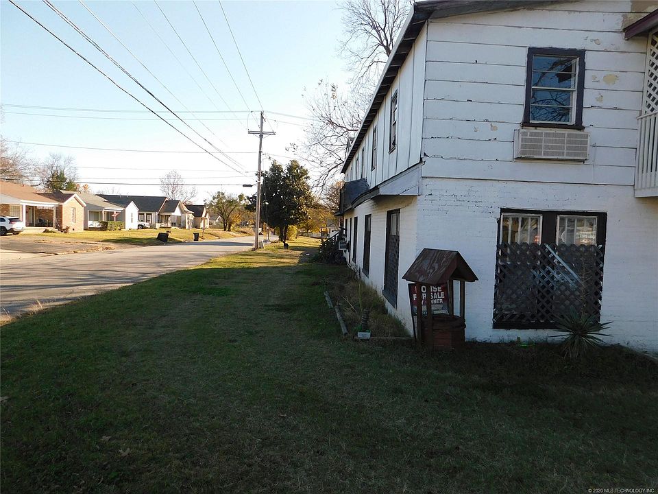 2nd image of 1327 N 7th Ave