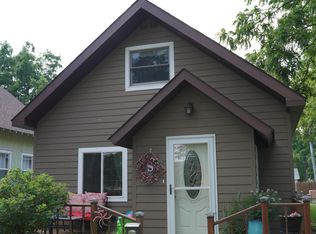 417 2nd St SE, Watertown, SD 57201