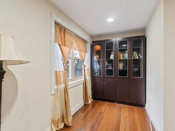 1720 New York Avenue image 17 of 25