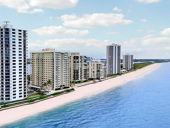 3rd image of 5420 N Ocean Drive #204