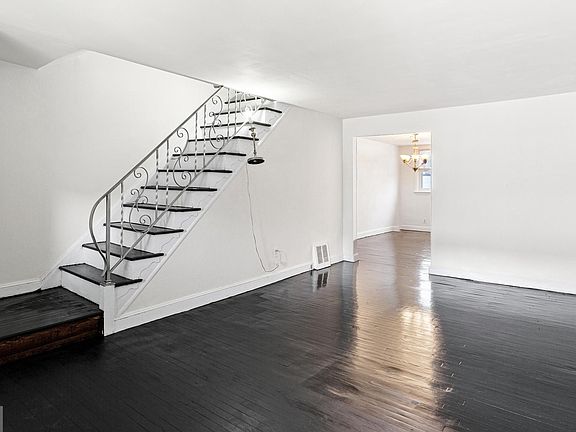 2nd image of 7675 Overbrook Ave