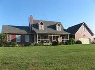 450 Richmond Hill Rd, Bedford, KY 40006