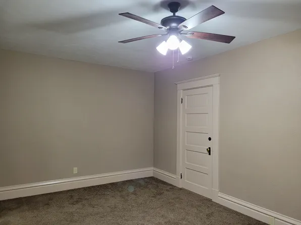 1200 5th Ave APT 4, Beaver Falls, PA 15010