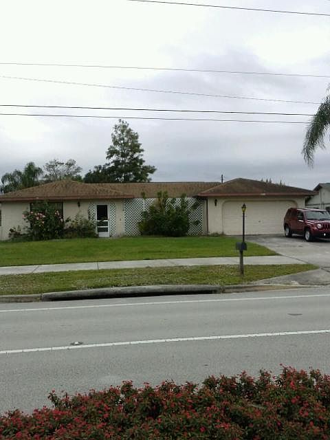 1st image of 2611 SE Westmoreland