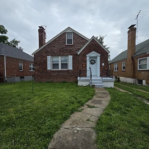 1806 Switzer Ave Photo 1