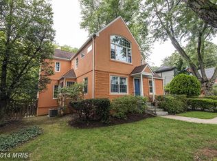 7123 Gordons Rd, Falls Church, VA 22043