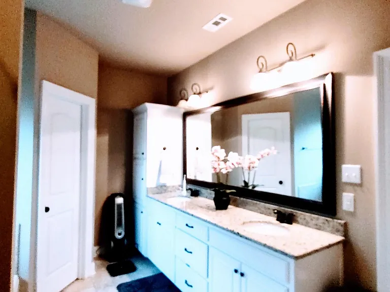 18081 Old Trail Dr — Photo 18