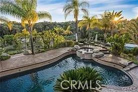 2440 Los Alisos Dr — Photo 5