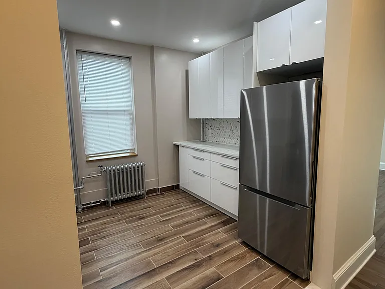 272 Hancock Ave #1 — Photo 4