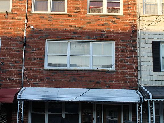 2nd image of 242 Huntington Ave