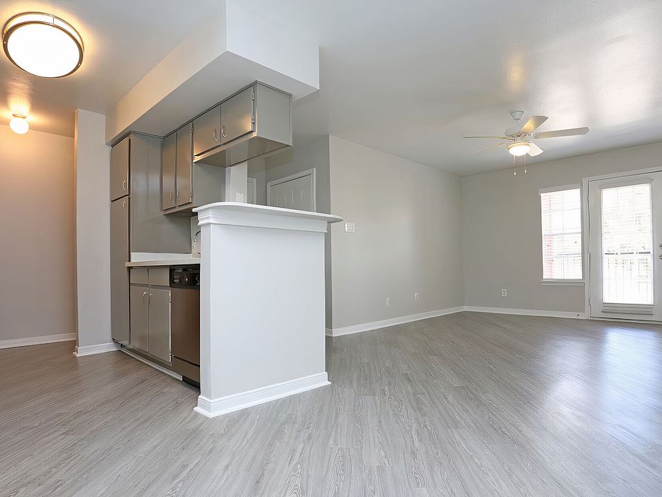 Stonecreek Apartments 20000 Saums Rd Katy TX Zillow