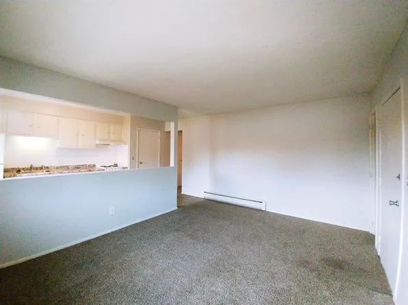 Roni Lee - 4420 - 6, 4420 S 25th St APT 6, Omaha, NE 68107