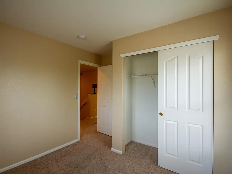5747 Jaguar Way — Photo 24