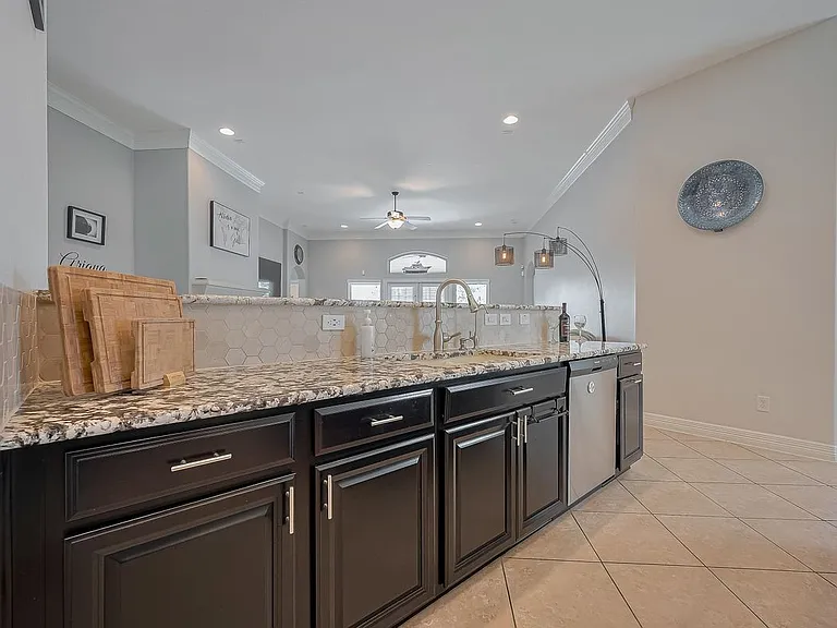 4227 Lodge Ranch Ct — Photo 10