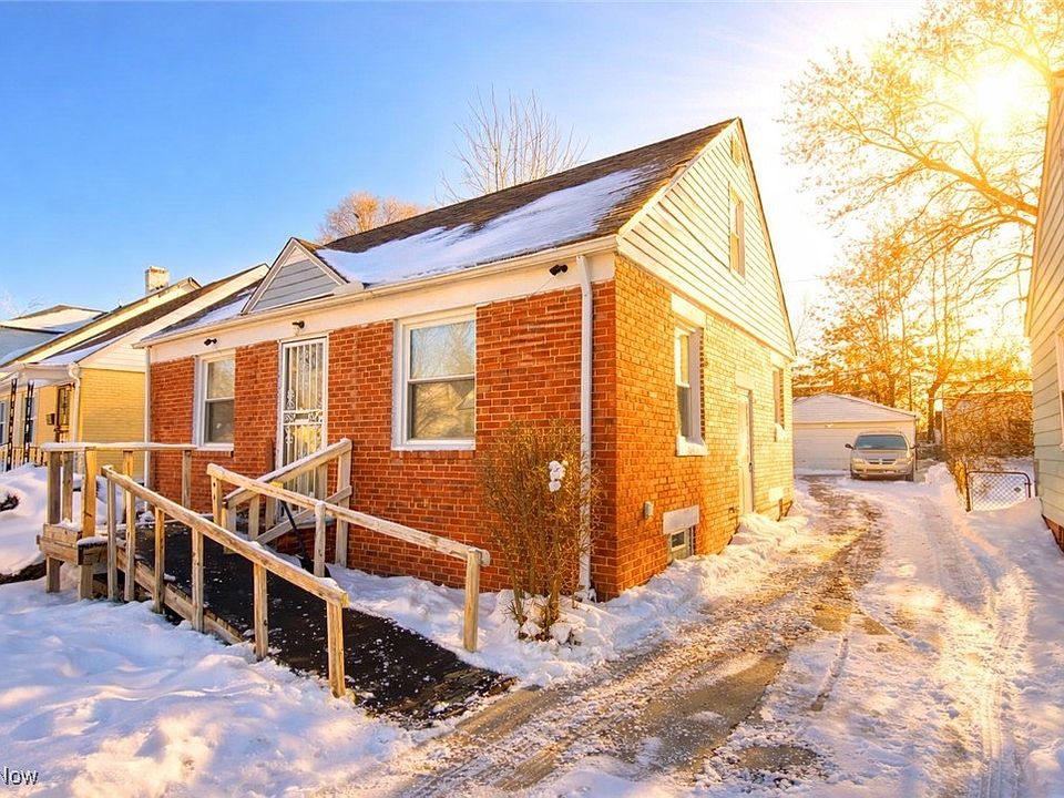 2nd image of 4401 Ingleside Rd