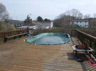 3 Pratt Ave, Westport, MA 02790