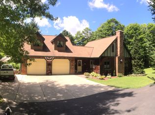 3841 Westman Rd, Bemus Point, NY 14712