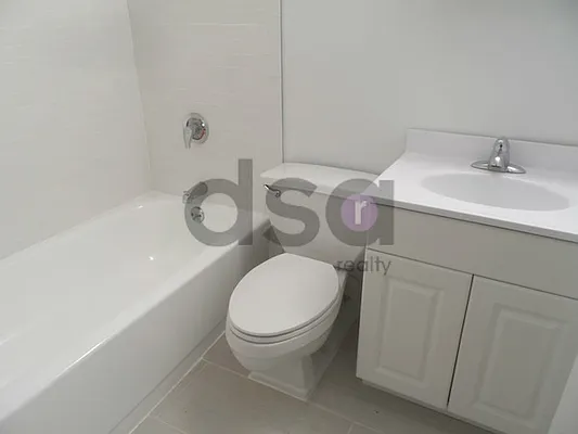 Rented by DSA Realty | media 31