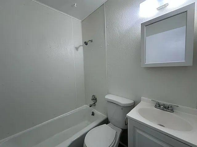 2311 5th Ave #2 — Photo 10