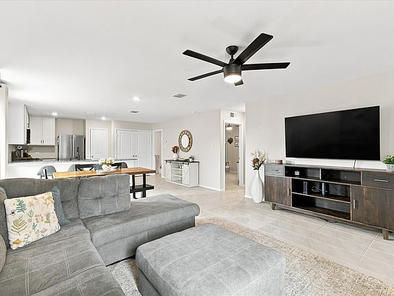 5th image of 11741 Marcellus Way