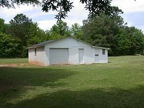 2nd image of 107 Pineview Dr