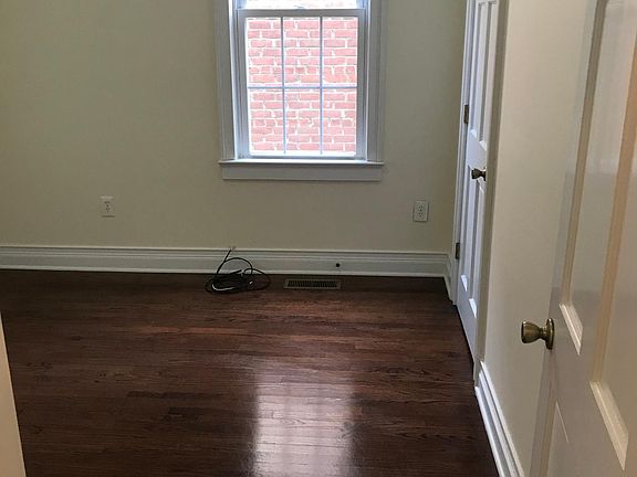 2nd image of 523 E 234th St