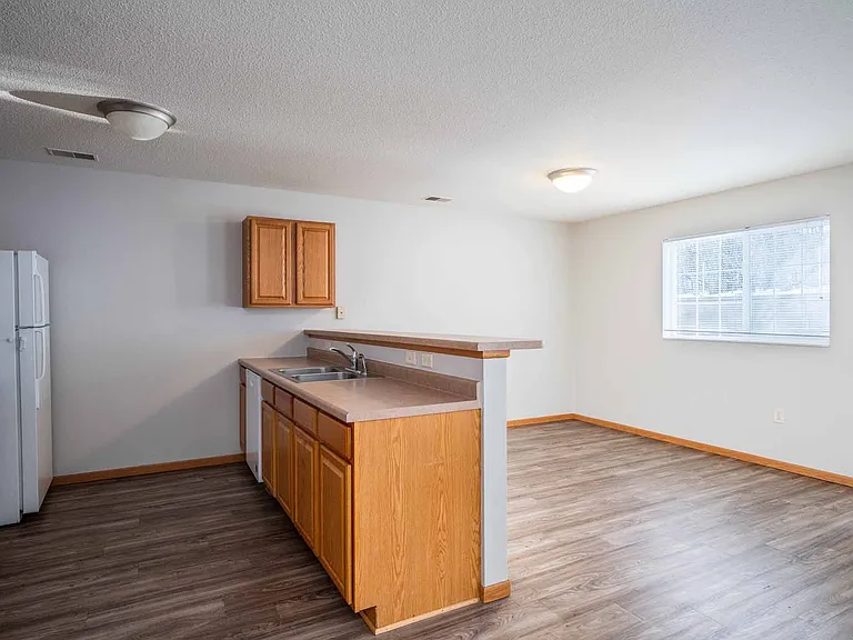 Jordan Valley Townhomes — Photo 7