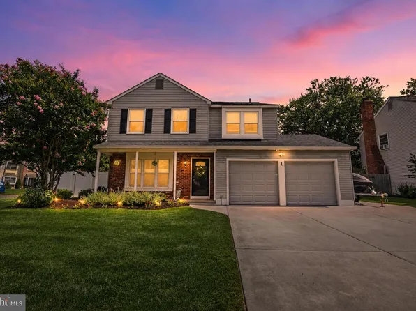 1 Devonshire Ct, Mount Laurel, NJ 08054