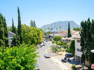 4445 Cartwright Ave APT 301, North Hollywood, CA 91602