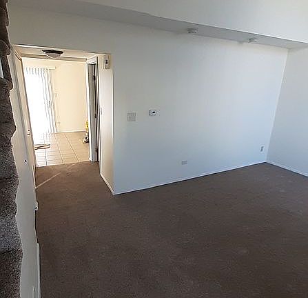 5th image of 7529 Taft Cir