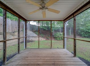 17 Waterfield Ct, Greer, SC 29650