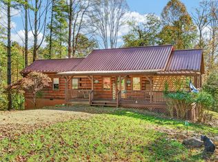 307 Current Loop, Hillsville, VA 24343