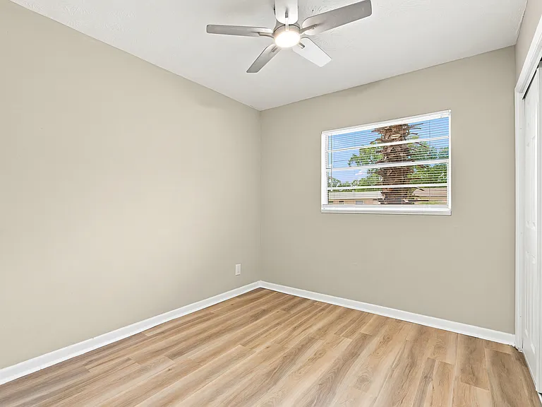 7218 Zapata Dr — Photo 16
